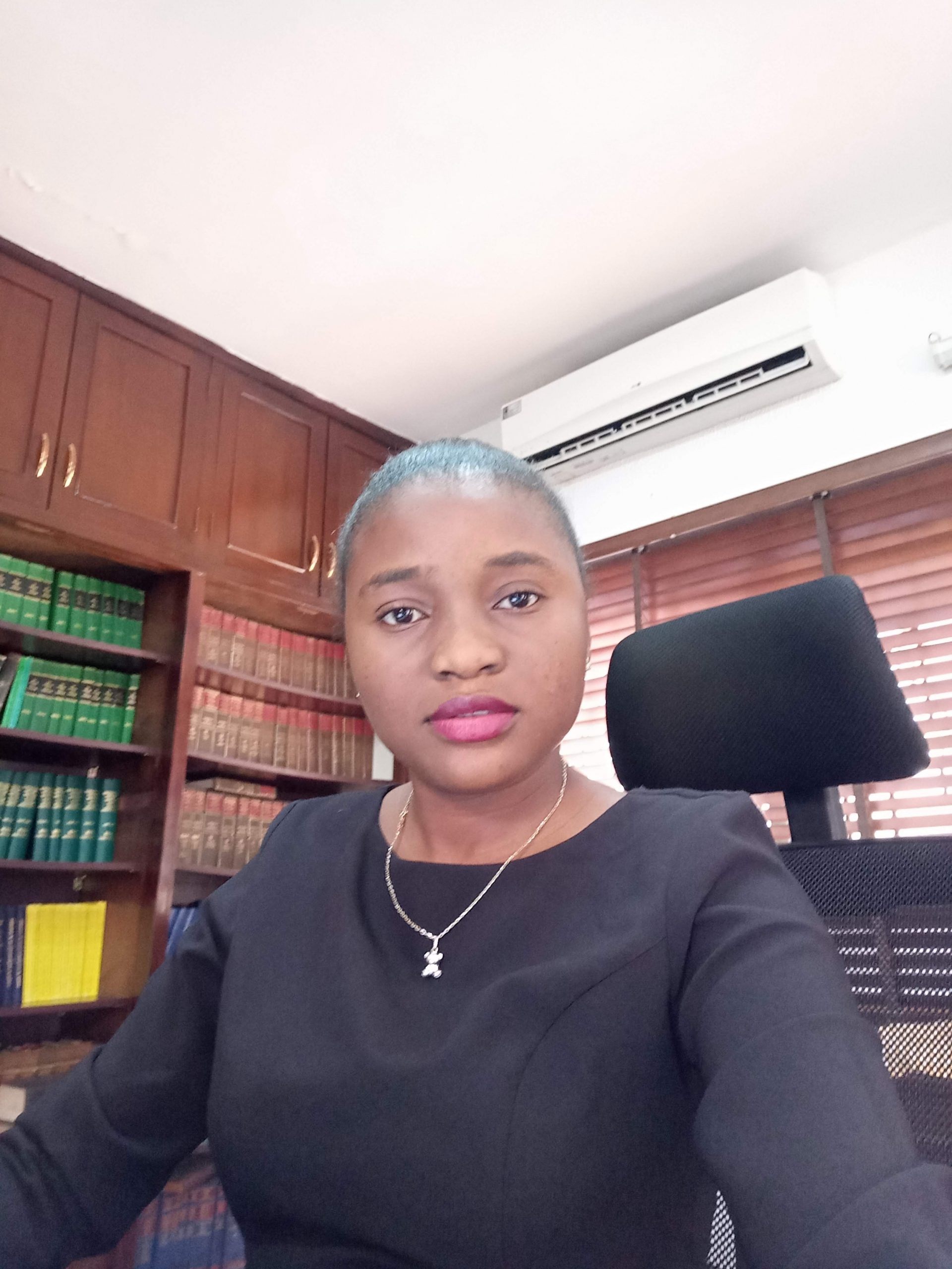 Abimbola Osunubi wins 2019 Monday Ubani Courtroom Mail Prize