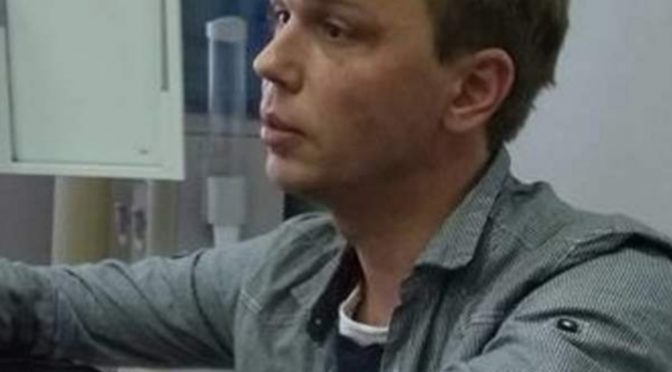 Russia: Detention and alleged beating of a prominent investigative journalist is deeply alarming